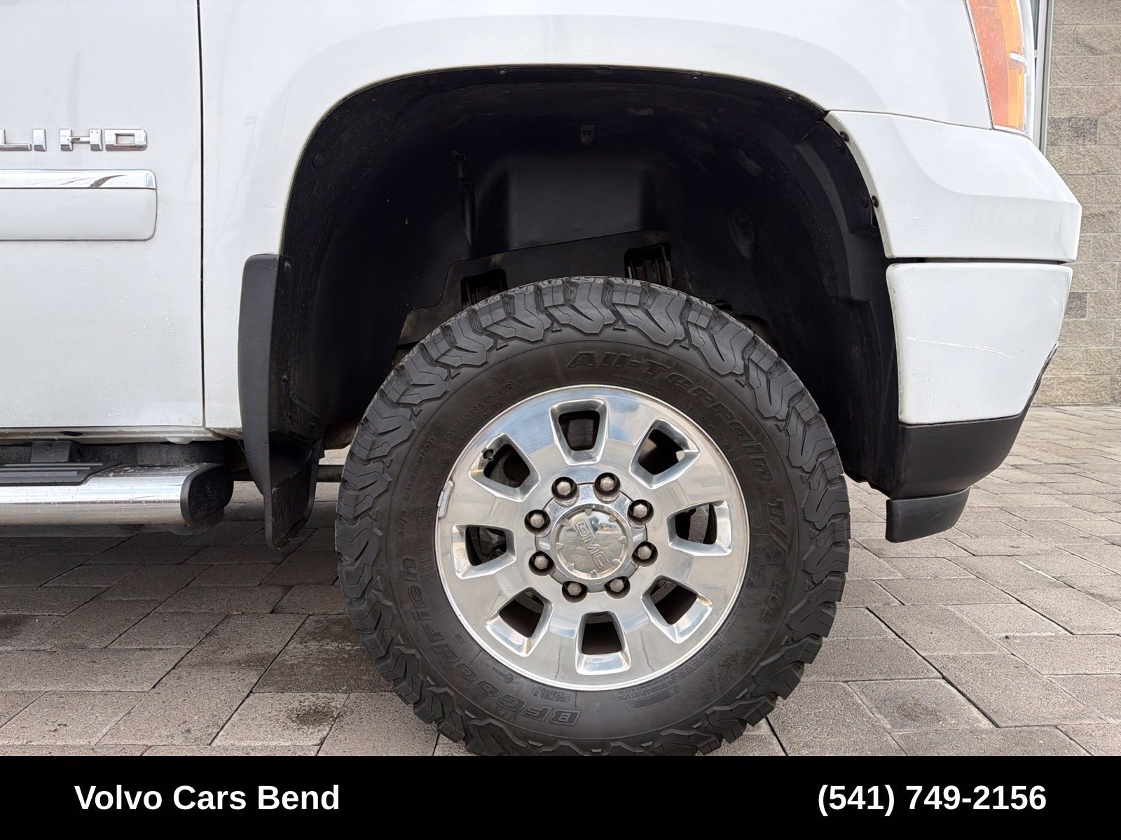 Used 2013 GMC Sierra 3500 Denali w/ Suspension Package, Off-Road AWD/4WD image 8