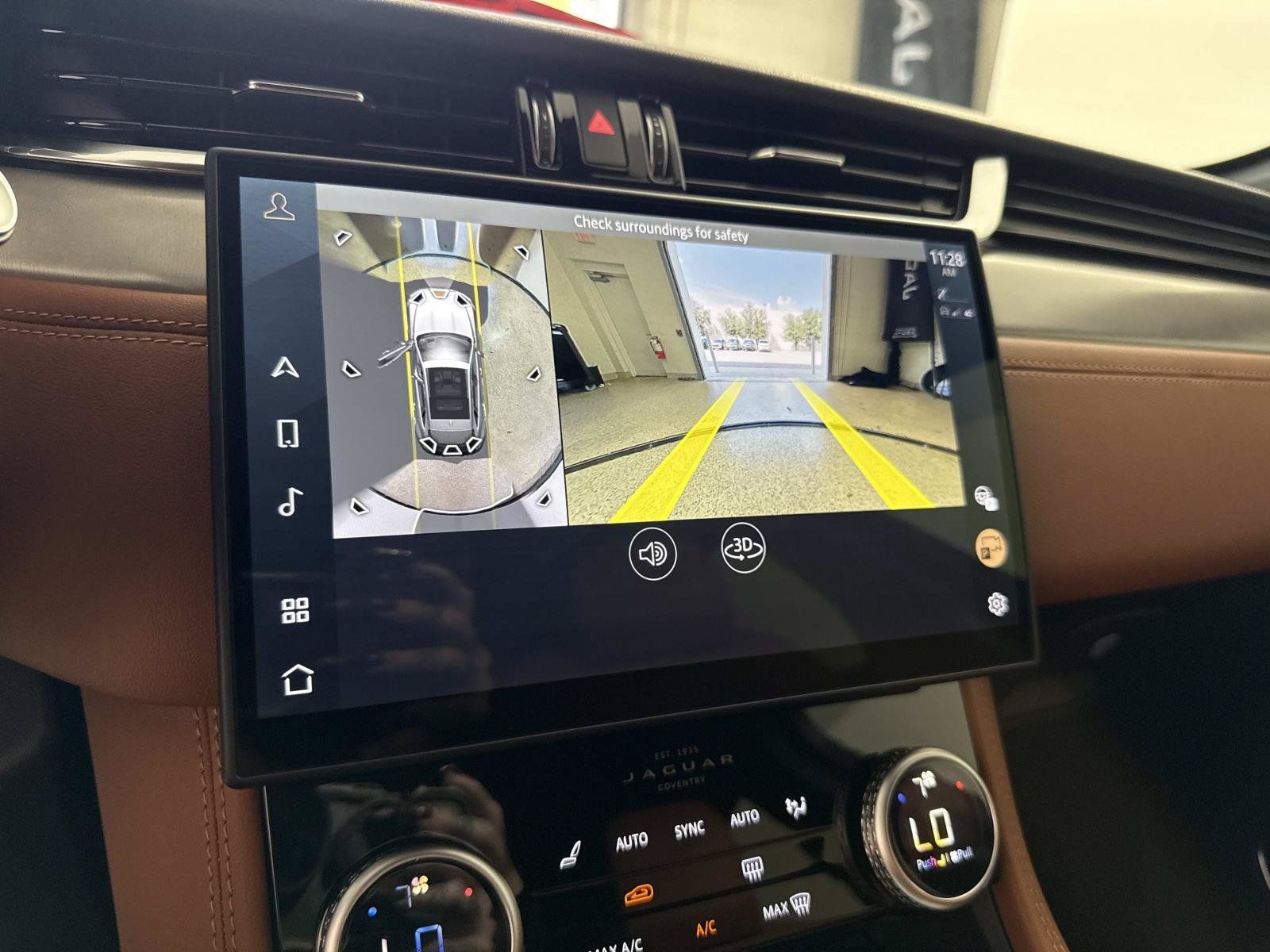 Certified 2026 Jaguar F-PACE R-Dynamic S AWD/4WD image 26
