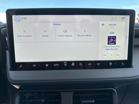 New 2025 Ford Maverick XLT w/ XLT Luxury Package image 37