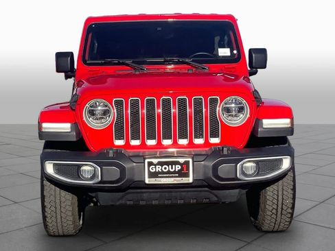 Used 2021 Jeep Wrangler Unlimited Sahara AWD/4WD image 4