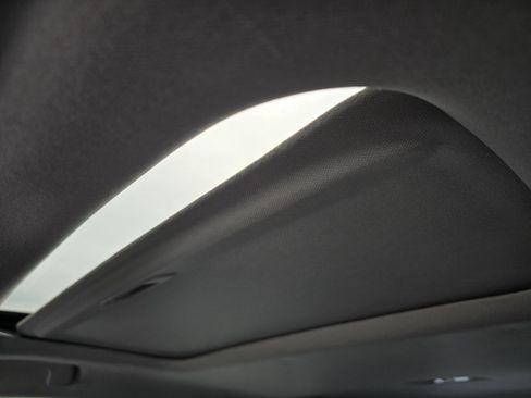 New 2026 Nissan Sentra SR FWD image 23