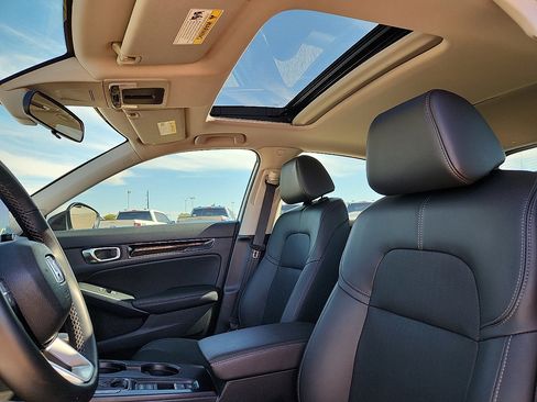 Used 2024 Honda Civic EX-L image 7