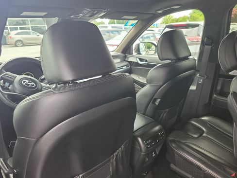 Used 2024 Hyundai Palisade Calligraphy FWD image 13