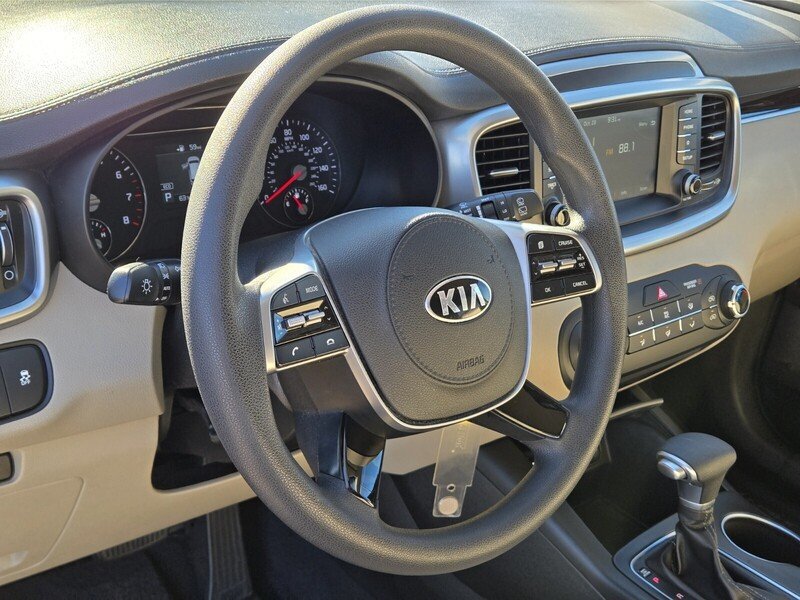 Used 2019 Kia Sorento FWD image 20
