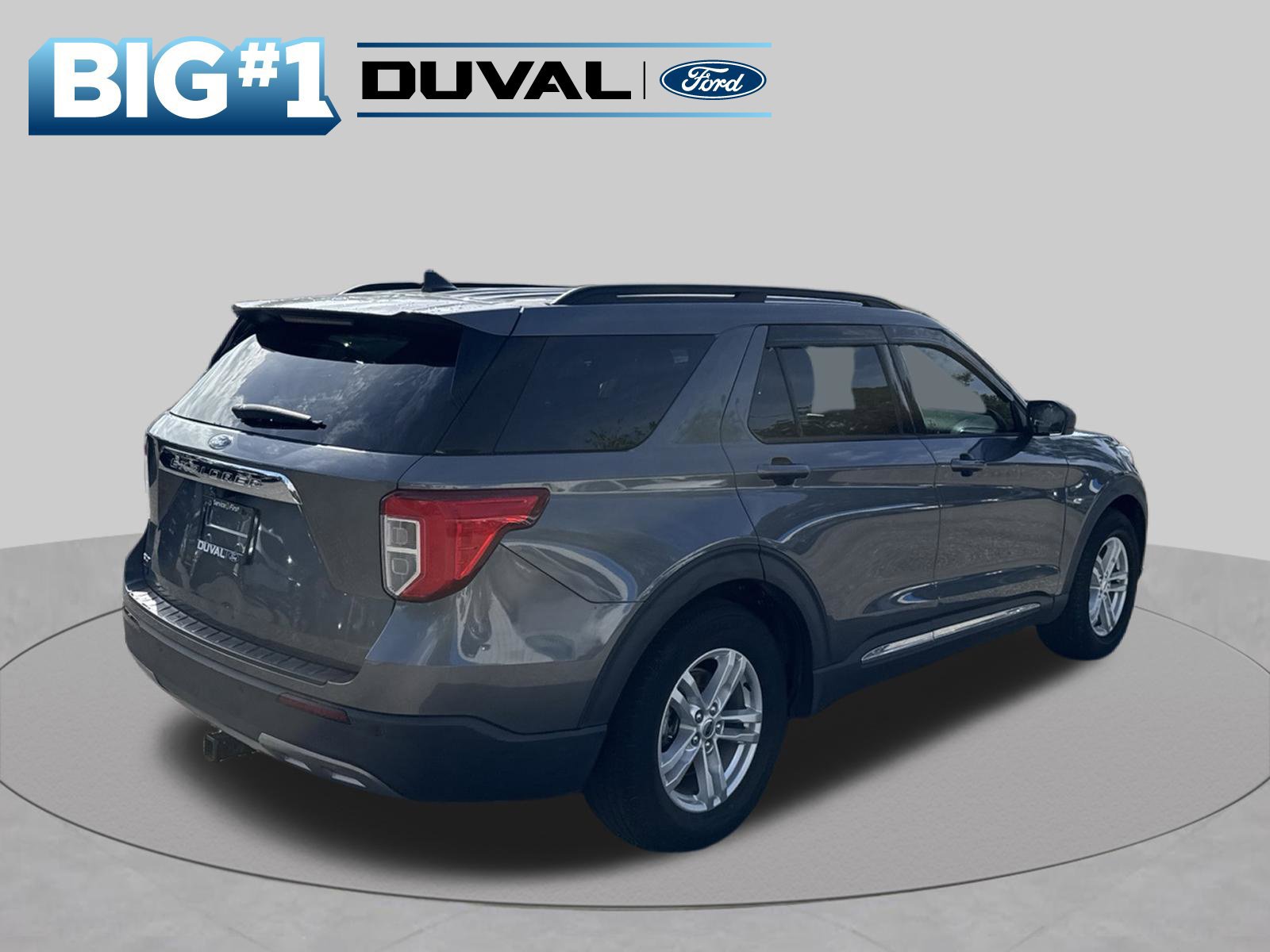 Used 2021 Ford Explorer XLT w/ Equipment Group 202A RWD image 2