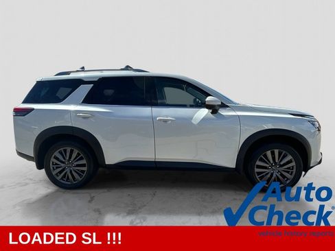 Certified 2023 Nissan Pathfinder SL w/ SL Premium Package AWD/4WD image 4