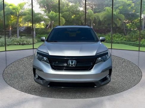 Used 2022 Honda Pilot Special Edition image 2
