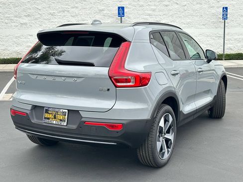 New 2026 Volvo XC40 B5 Plus w/ Protection Package Premier AWD/4WD image 4