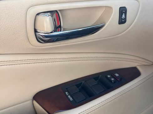 Used 2016 Lexus LS 460 L RWD image 3