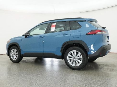 New 2026 Toyota Corolla Cross LE FWD image 20