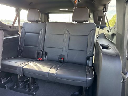 New 2026 Chevrolet Suburban Premier image 11