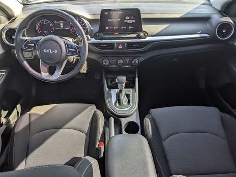 Used 2024 Kia Forte LXS FWD image 16
