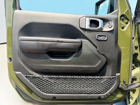 Used 2021 Jeep Wrangler Unlimited Sport AWD/4WD image 21