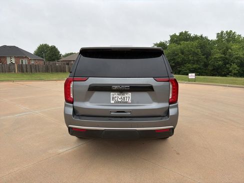 Used 2021 GMC Yukon SLT w/ SLT Premium Package RWD image 4