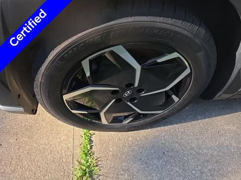 Certified 2024 Hyundai Ioniq 5 SE AWD/4WD image 5