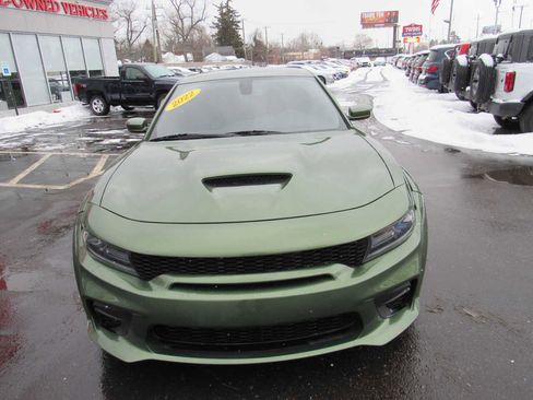 Used 2022 Dodge Charger Scat Pack image 2