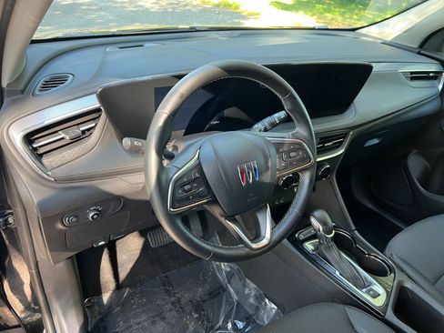 Used 2025 Buick Encore GX Preferred image 29