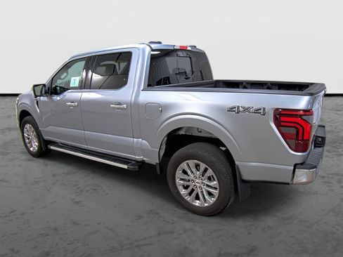 Used 2024 Ford F150 Lariat image 2