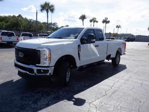 Used 2024 Ford F250 XL w/ FX4 Off-Road Package AWD/4WD image 26
