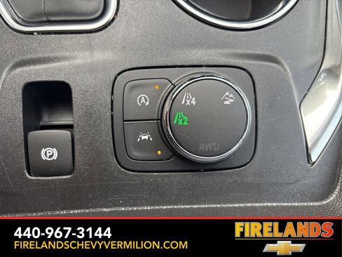 Certified 2023 Chevrolet Traverse LT w/ Midnight/Sport Edition image 25