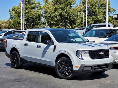 New 2025 Ford Maverick XLT w/ Equipment Group 301A