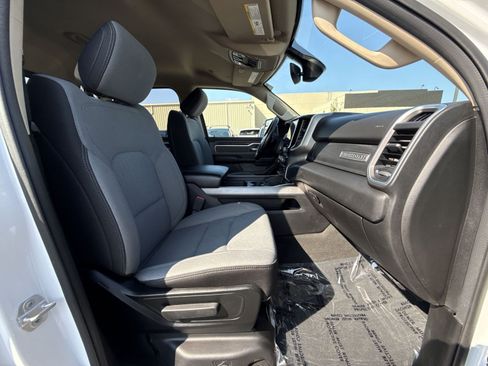 Used 2020 RAM 1500 Big Horn AWD/4WD image 26