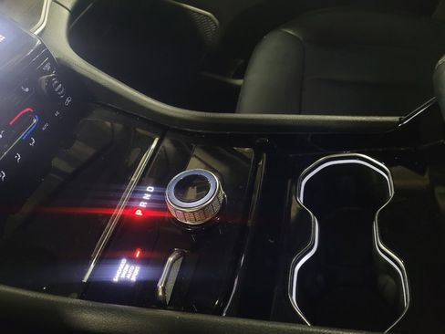 Used 2022 Jeep Grand Cherokee L Limited image 26