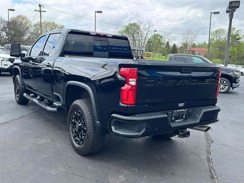 Used 2024 Chevrolet Silverado 3500 LTZ w/ LTZ Plus Package AWD/4WD image 3