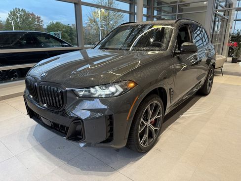 New 2026 BMW X5 xDrive50e w/ M Sport Package image 3
