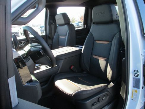 New 2026 GMC Sierra 2500 AT4 w/ AT4 Premium Plus Package image 12