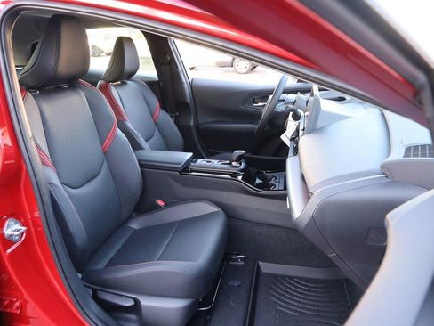 New 2026 Toyota Prius Plug-In Hybrid image 29