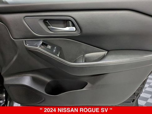 Certified 2024 Nissan Rogue SV AWD/4WD image 33