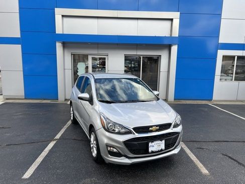 Used 2020 Chevrolet Spark LT image 3