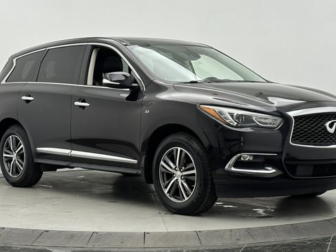 Used 2019 INFINITI QX60 Pure image 3