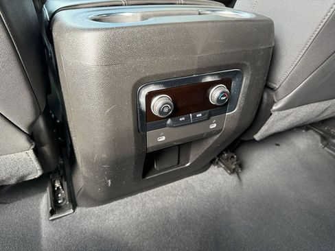 Used 2023 Chevrolet Tahoe LT image 28