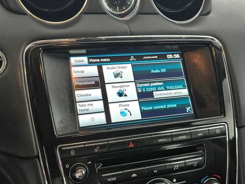 Used 2015 Jaguar XJ L Portfolio image 53