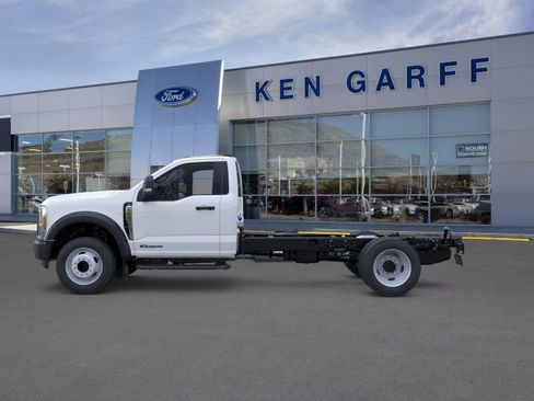 New 2026 Ford F550 2WD Regular Cab Super Duty image 3