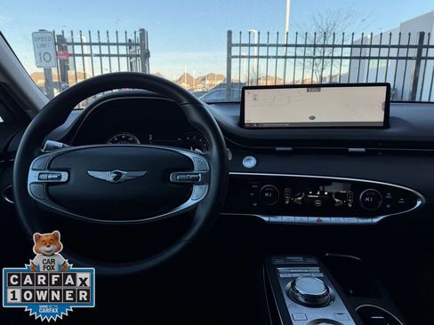 Used 2025 Genesis GV70 2.5T image 6