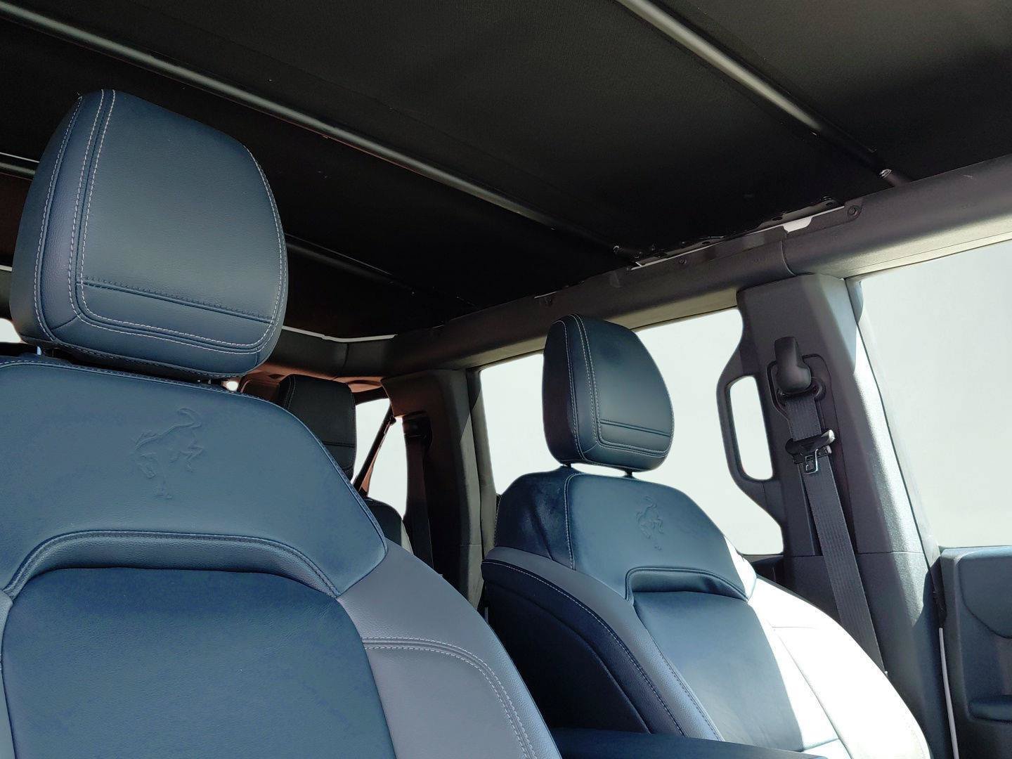 Used 2022 Ford Bronco Outer Banks AWD/4WD image 3