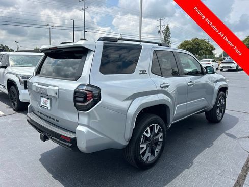 Used 2025 Toyota 4Runner TRD Sport AWD/4WD image 21