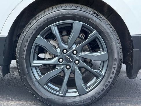 Used 2023 Chevrolet Equinox RS AWD/4WD image 11