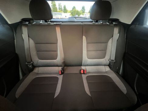 Used 2025 Chevrolet TrailBlazer LT image 38