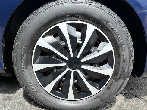 Used 2008 Hyundai Elantra SE FWD image 38