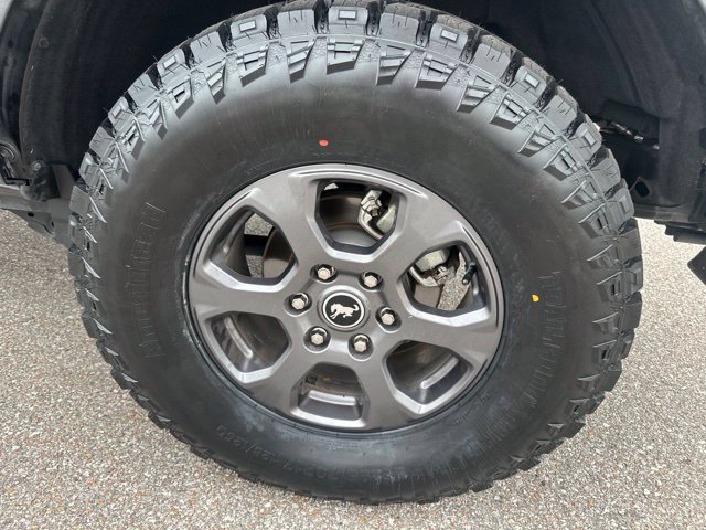 Used 2025 Ford Bronco 4-Door AWD/4WD image 23