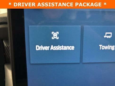 New 2025 Ford Maverick Lariat w/ Black Appearance Package image 13