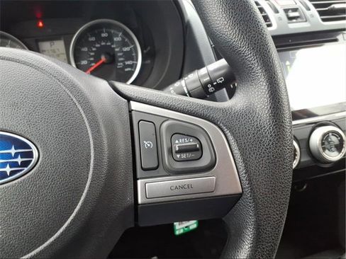 Used 2018 Subaru Forester 2.5i Premium w/ All-Weather Package image 15