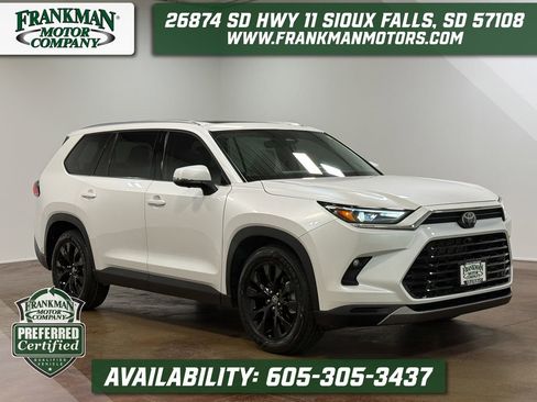 Used 2024 Toyota Grand Highlander AWD image 1