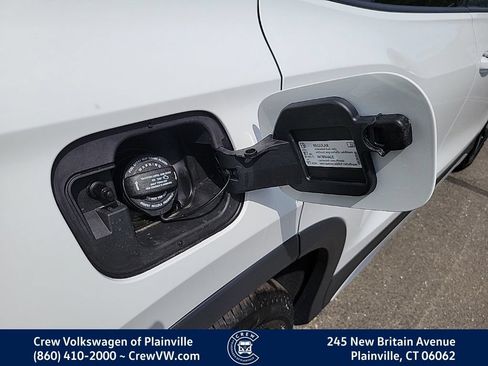 New 2026 Volkswagen Tiguan SE AWD/4WD image 32