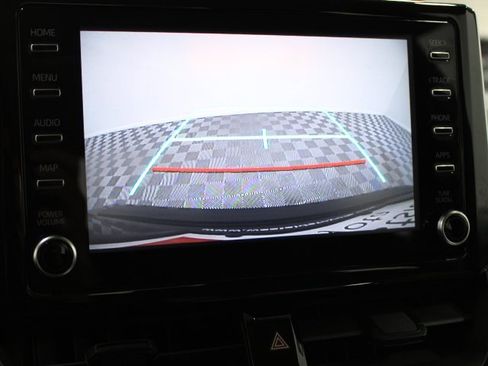 Used 2020 Toyota Corolla LE image 13