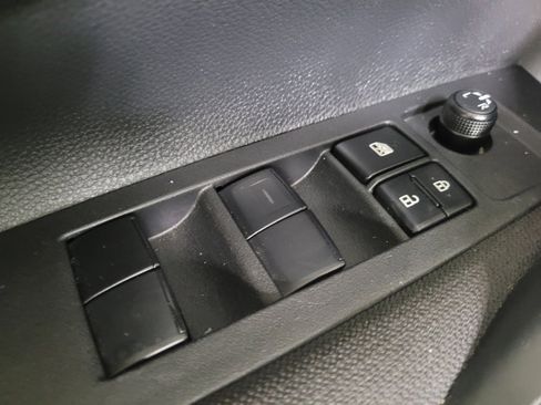 Used 2025 Toyota Corolla LE FWD image 27
